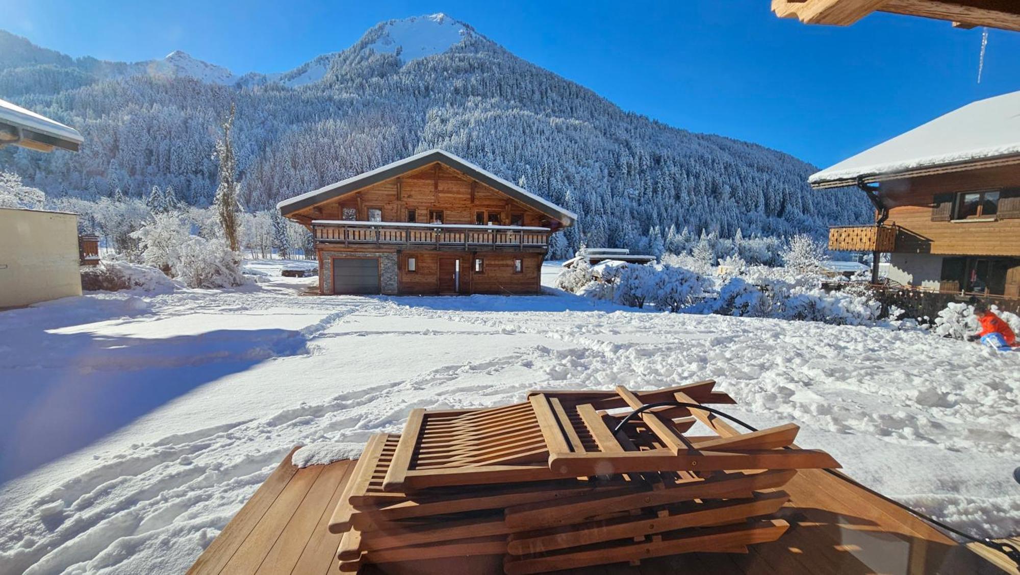 Demi-Chalet Vadel La Panthiaz 15 Pers 5 Chambres Abondance Exterior foto